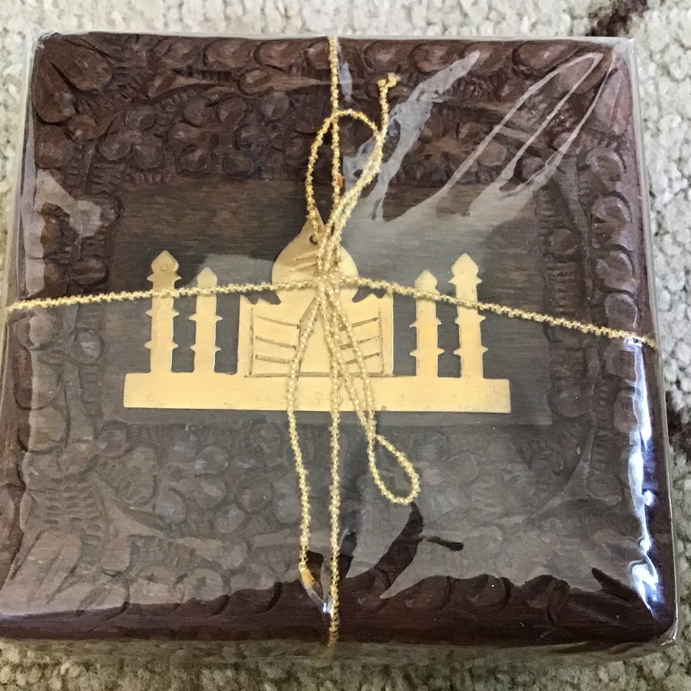 Wood Carved Box - TAJ MAHAL